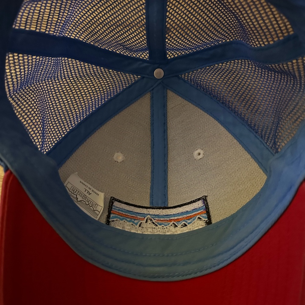 Patagonia hat - Picture 2 of 4